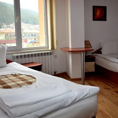Family Daisy Hotel 2*