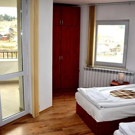 Family Daisy מלון